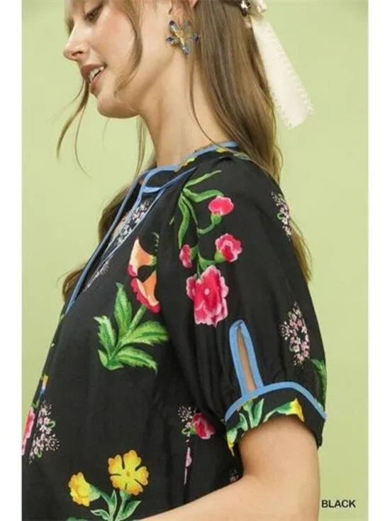 Umgee Botanical Print Contrast Trim Button Blouse - Picture 4 of 5